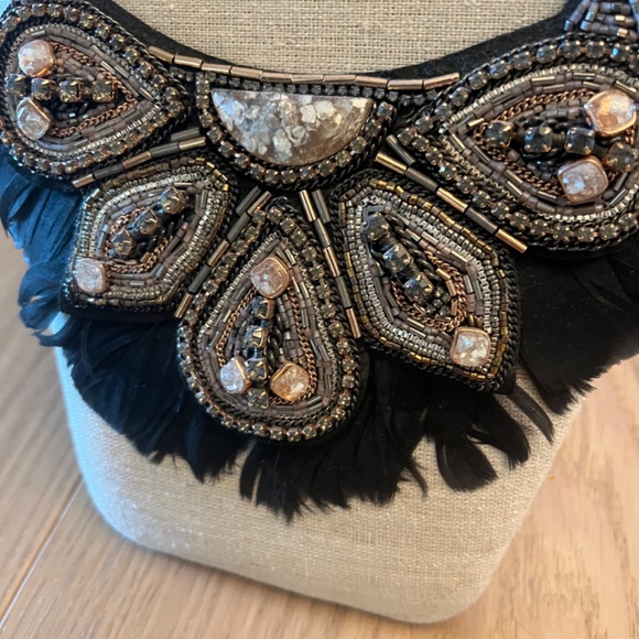 Stella and Dot statement necklace - Picture 2 of 5